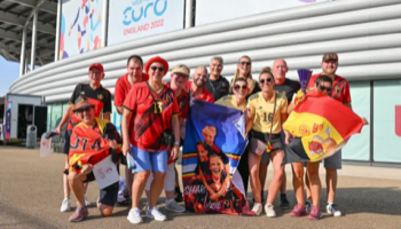 Belgique vs Suède , paris sur le football féminin