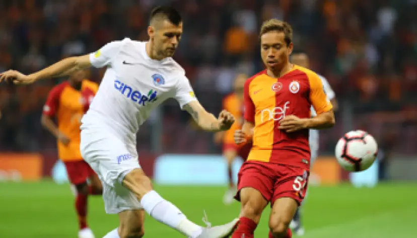 Kasımpaşa &#8211; Galatasaray: kan Galatasaray naderen op leider Başakşehir?